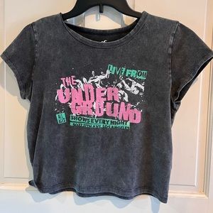Hollister Women’s Cropped Band Tee